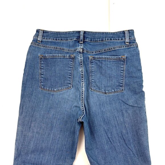 L.L. Bean Classic Fit Straight Leg Women's size 12 Medium Blue Denim jeans - Picture 4 of 4